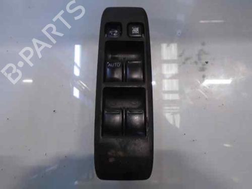 Used Left front window switch NISSAN PRIMERA Hatchback (P12) 1.9 dCi (120 hp) 6312164