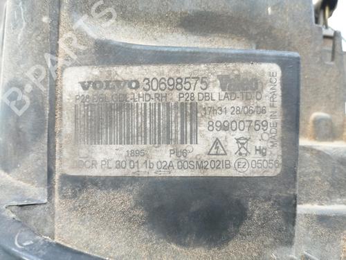 Right headlight VOLVO XC90 I (275) D5 AWD | BP29242525C29