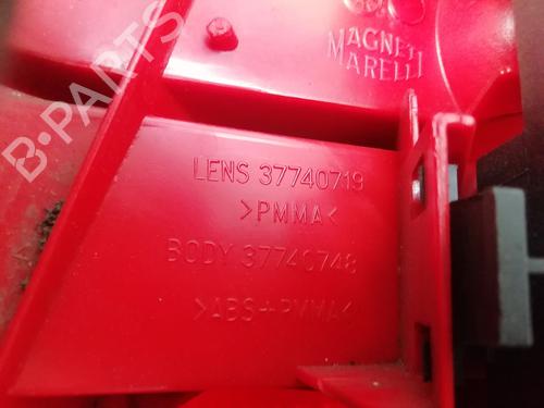 Right taillight VW GOLF IV (1J1) 1.4 16V | BP15732961C35 