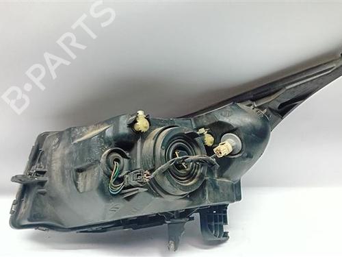 Right headlight CHEVROLET CRUZE Hatchback (J305) 2.0 CDI | BP37181935C29 - Image 2