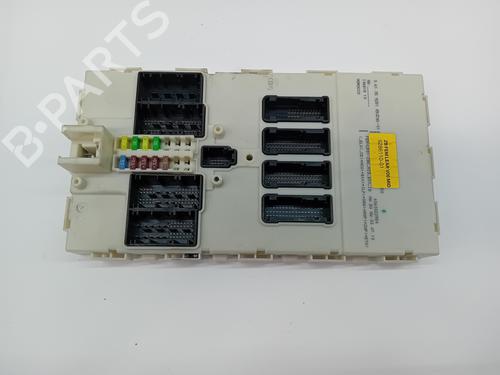 Used Fuse box BMW 3 (F30, F80) 320 d (184 hp) 29243942