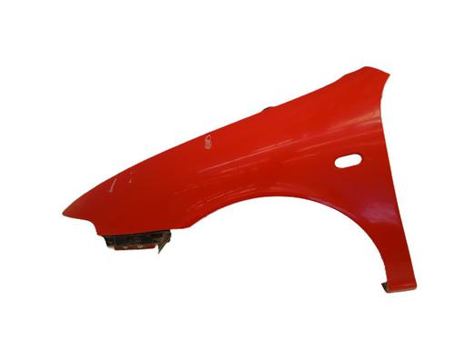 Voorscherm links Voorscherm links SEAT LEON (1M1) 1.6 (100 hp) 37247482 37247482