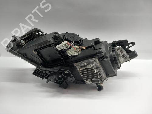 Right headlight INFINITI Q30 1.6 | BP21550184C29 