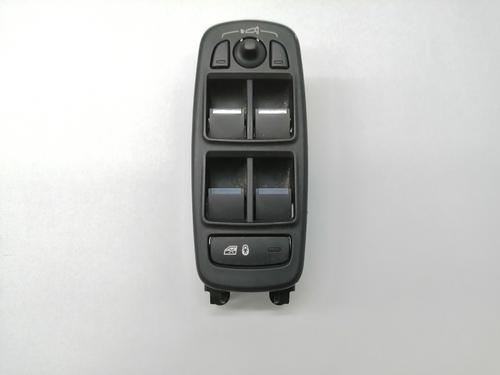 Used Left front window switch JAGUAR XE (X760) 2.0 D (180 hp) 15401349
