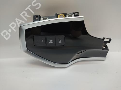 Used Headlight switch AUDI Q3 Sportback (F3N) 40 TDI quattro (200 hp) 28074330