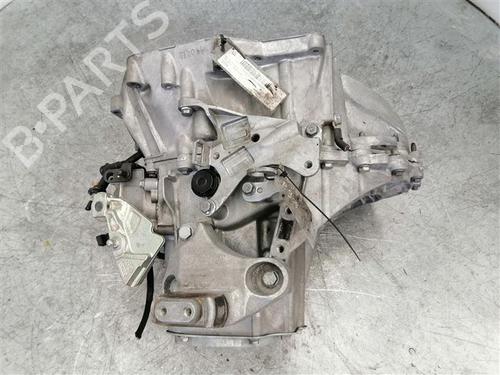 Used Gearbox Gearbox PEUGEOT 308 II (LB_, LP_, LW_, LH_, L3_) 1.2 THP 130 (131 hp) 17333650 17333650
