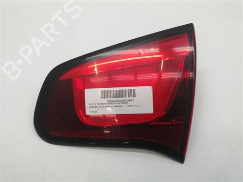 Used Right tailgate light Right tailgate light 16138154 16138154
