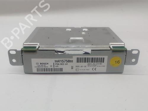 Used Radio Radio 30681202 30681202