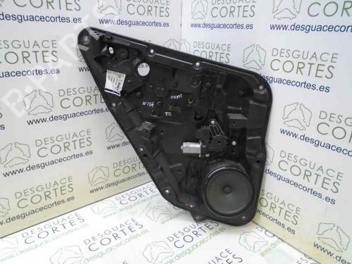 Alzavetro posteriore sinistro MERCEDES-BENZ GLA-CLASS (X156) GLA 200 CDI / d (156.908) (136 hp) A1767303800 | A1767303800  | A2047302735 | A2469063100  |