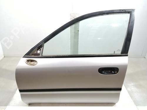 Used Left front door MITSUBISHI CARISMA (DA_) 1.6 (DA1A) (99 hp) 27261356