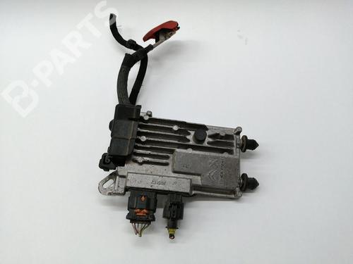 Used Start/Stop ECU Start/Stop ECU PEUGEOT 308 SW II (LC_, LJ_, LR_, LX_, L4_) 1.6 BlueHDi 100 (99 hp) 11109386 11109386