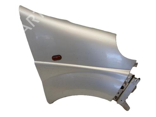 Used Right front fenders Right front fenders 37234161 37234161