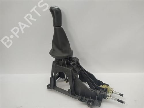 Used Gear lever Gear lever SMART FORFOUR Hatchback (453) 1.0 (453.042, 453.043) (71 hp) 18309880 18309880