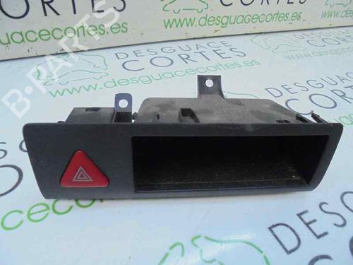 Bouton de warning VW TRANSPORTER T5 Bus (7HB, 7HJ, 7EB, 7EJ) [2003-2015]null 6Y0953235 | 6Y0953235  | 7H0857925A |