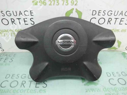 Used Driver airbag NISSAN PRIMERA Hatchback (P12) 1.9 dCi (120 hp) 5469600