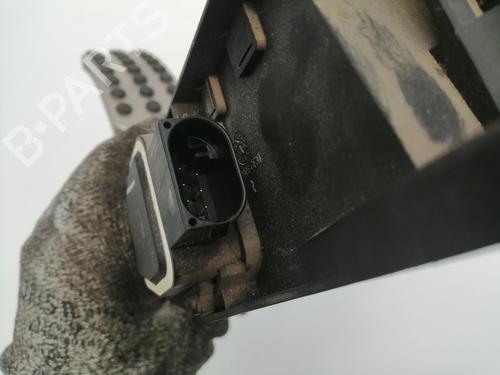 Pedal MERCEDES-BENZ M-CLASS (W164) ML 320 CDI 4-matic (164.122) | BP16857098I4 