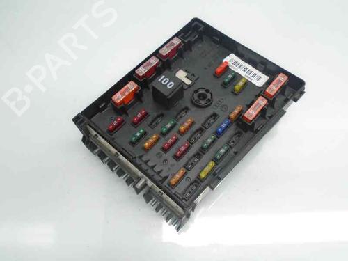 Used Fuse box VW CC B7 (358) 2.0 TDI (177 hp) 6824560