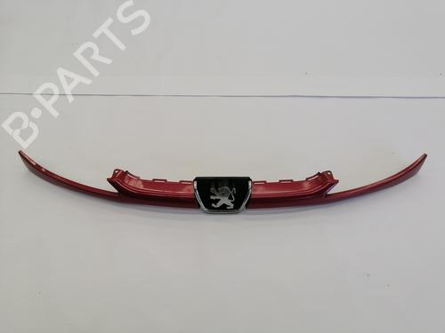 Grill PEUGEOT 206 Hatchback (2A/C) 1.4 HDi eco 70 (68 hp) 28326175