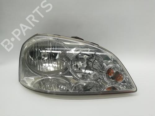 Right headlight CHEVROLET NUBIRA Saloon 1.6 (109 hp) 17473409