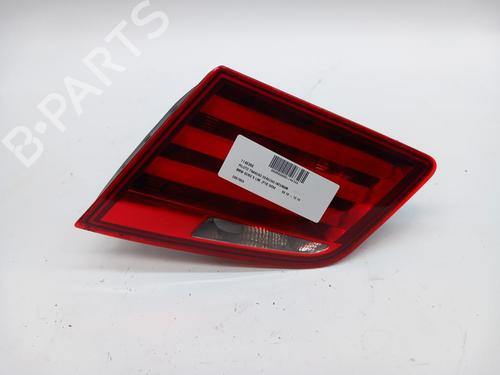 Feu de coffre droit Feu de coffre droit BMW 5 (F10) 520 d (184 hp) 34216005 34216005