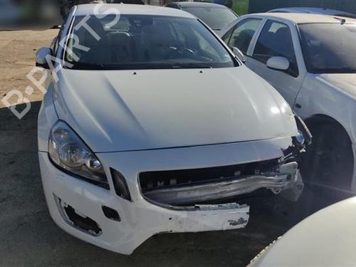 Used Parts VOLVO S60 II (134) DRIVe / D2 4973378