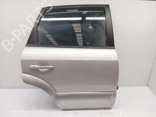 Used Right rear door HYUNDAI TUCSON (JM) [2004-2019]  28319914