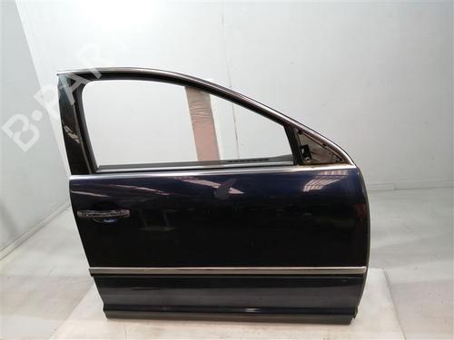 Used Right front door Right front door VW PHAETON (3D1, 3D2, 3D3, 3D4, 3D6, 3D7, 3D8, 3D9) 3.2 V6 (241 hp) 24452132 24452132