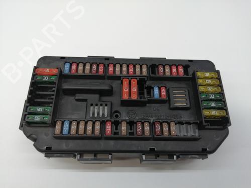 Used Fuse box BMW 3 Touring (F31) 318 d (143 hp) 21178053