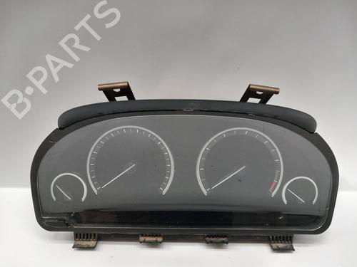 Used Instrument cluster BMW 6 Convertible (F12) 640 i (320 hp) 18264045