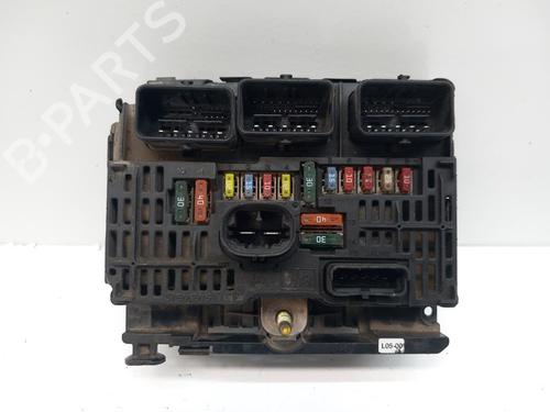 Used Fuse box Fuse box 38603484 38603484