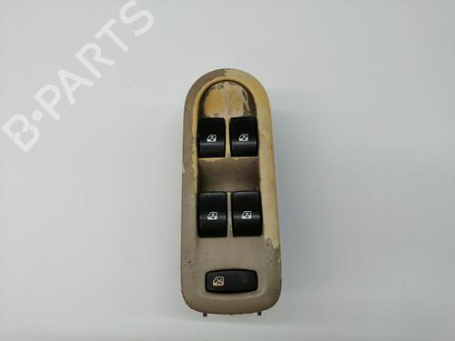 Used Left front window switch Left front window switch RENAULT SCÉNIC II (JM0/1_) 1.6 16V (JM1R) (112 hp) 34620013 34620013