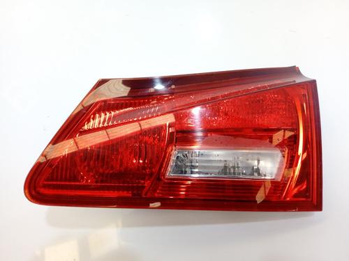 Used Right tailgate light Right tailgate light LEXUS IS II (_E2_) 220d (ALE20) (177 hp) 10226015 10226015