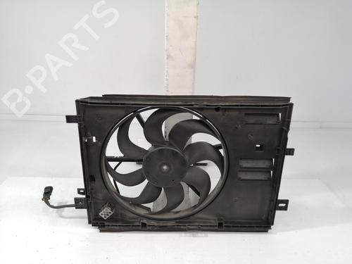 Used Radiator fan HONDA CIVIC VI Fastback (MA, MB) 1.5 16V (MB3) (114 hp) 17945019