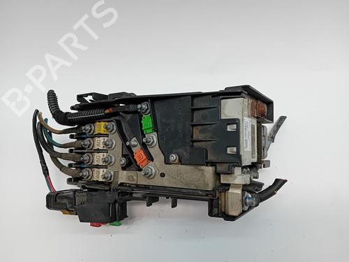 Zekeringkast Zekeringkast PEUGEOT 308 SW I (4E_, 4H_) [2007-2014] 37495082 37495082