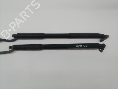 Used Tailgate lift support BMW 3 Touring (F31) 330 d (258 hp) 18921581