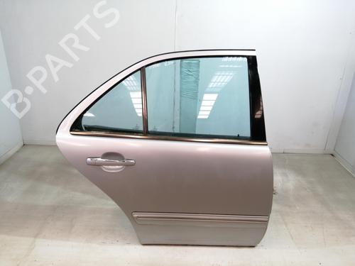 Used Right rear door MERCEDES-BENZ E-CLASS (W210) E 320 (210.065) (224 hp) 24059113
