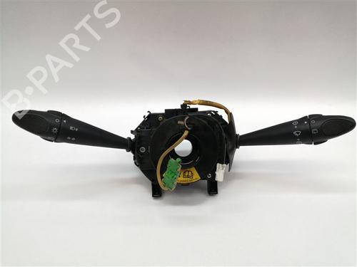Mando luces Mando luces FIAT BRAVA (182_) 1.9 JTD (100 hp) 15850133 15850133