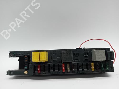Used Fuse box Fuse box 37429415 37429415
