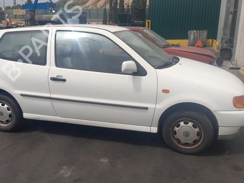 Left mirror VW POLO III (6N1) 75 1.6 | BP11809900C26 
