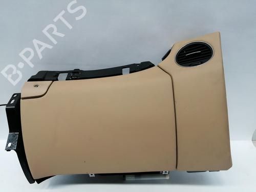 Used Glove box MERCEDES-BENZ CLS (C219) CLS 320 CDI (219.322) (224 hp) 17751028