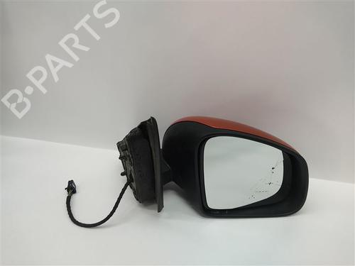 Used Right mirror Right mirror 18068613 18068613