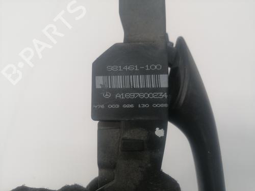 Front right exterior door handle MERCEDES-BENZ A-CLASS (W169) A 180 CDI (169.007, 169.307) | BP21186126C129 
