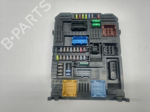 Used Fuse box CITROËN C3 III Van (SX_, SY_) [2016-2025]  28117060