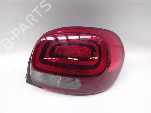 Used Right taillight Right taillight CITROËN C3 III (SX) 1.2 VTi 82 (82 hp) 26452366 26452366