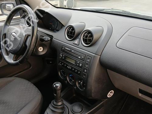 Pára-choques frente FORD FIESTA V (JH_, JD_) 1.25 16V | BP30623825C7 