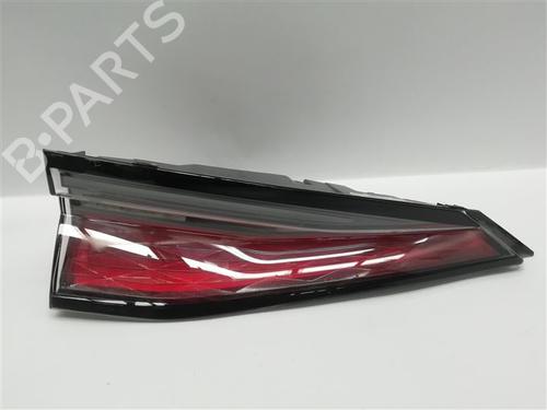 Used Left tailgate light Left tailgate light 17124594 17124594
