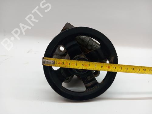 Used Steering pump TOYOTA COROLLA Verso (ZER_, ZZE12_, R1_) 2.0 D-4D (CUR10_, CUR10R) (116 hp) 30968075