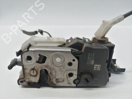 Used Front right lock PEUGEOT 5008 (0U_, 0E_) 1.6 HDi (112 hp) 15489890