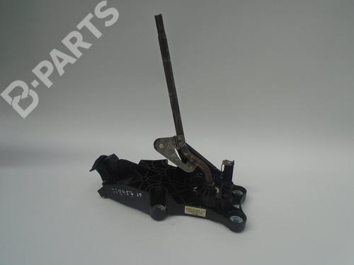 Used Manual gearbox selector Manual gearbox selector FORD FUSION (JU_) [2002-2012] 8110247 8110247