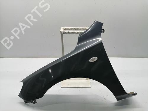 Guarda-lamas esquerdo MAZDA 3 Saloon (BK) 1.6 DI Turbo (BK12Y) (109 hp) 30831494